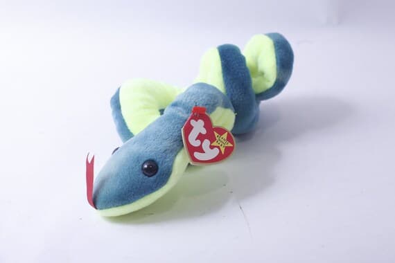 Vintage TY Hissy the Snake Beanie Baby